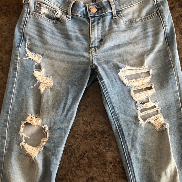 WOMENS HOLLISTER JEANS CROP - Picture 7 of 7